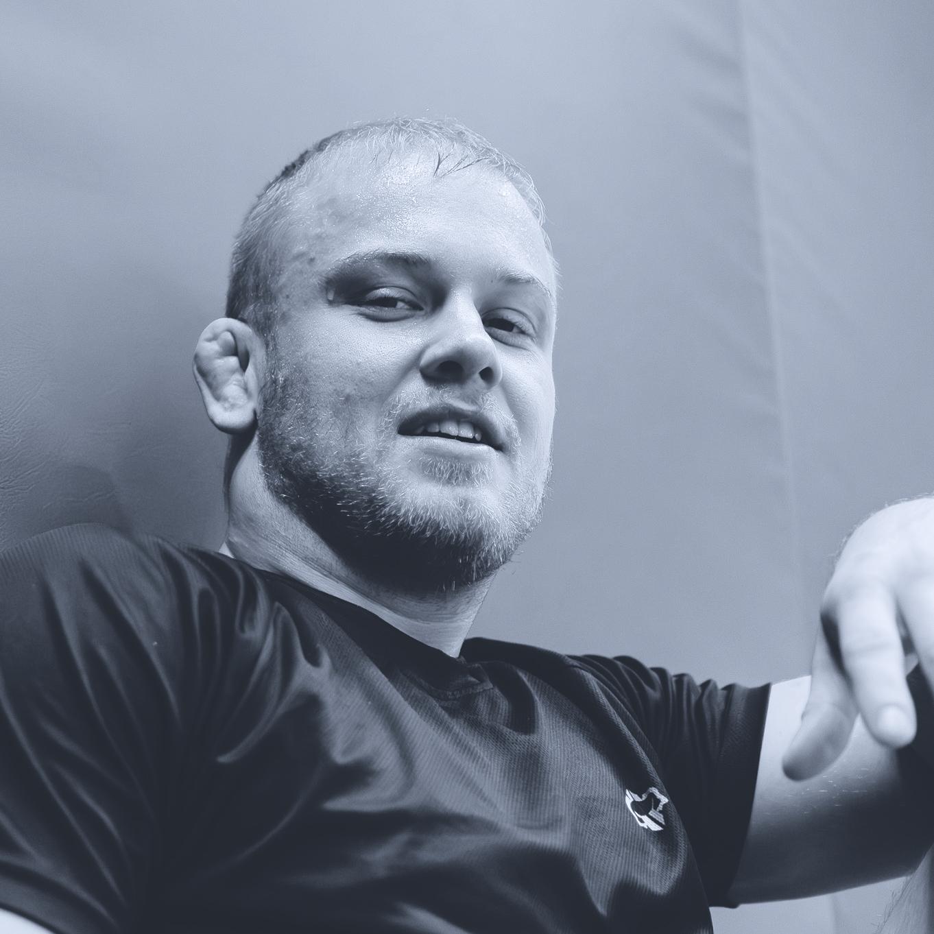 Mateusz Flaga - Założyciel i Główny Trener